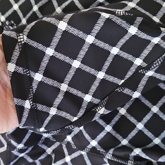 Cato Black and White Window Pane Plaid Leggings - Picture 4 of 14